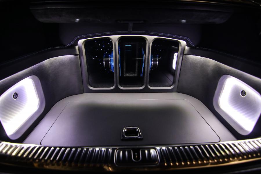 Интерьер Kia K900 by DUB (RJ) 2018 года  (фото 6 из 8)